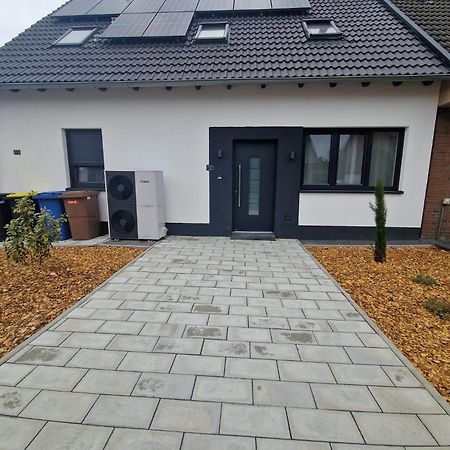 New & Modern Apartment Near Duesseldorf วิลลิค ภายนอก รูปภาพ